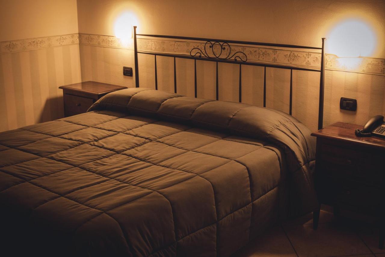 Hotel Camino Vecchio Fossato di Vico Dış mekan fotoğraf