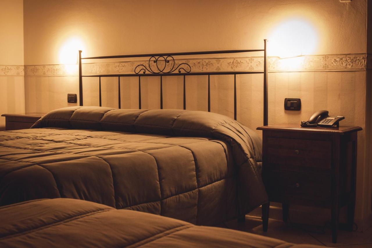 Hotel Camino Vecchio Fossato di Vico Dış mekan fotoğraf